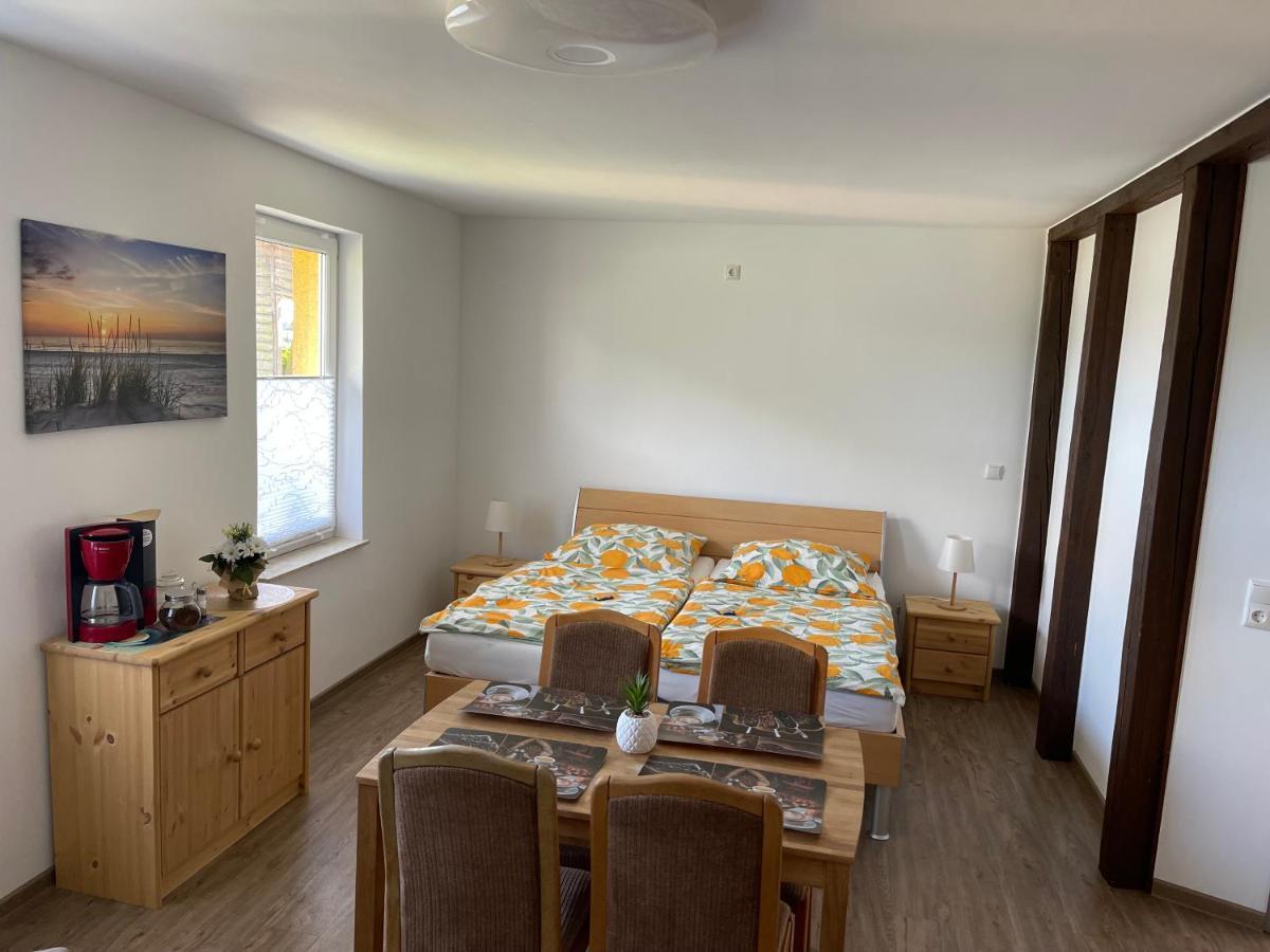 Appartamento Jennys Hofladen Usedom Town Esterno foto